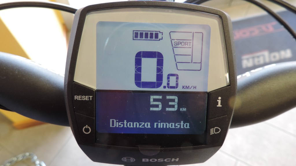 visualizzazione della distanza possibile da percorrere con la assistenza "sport" su Intuvia Bosch