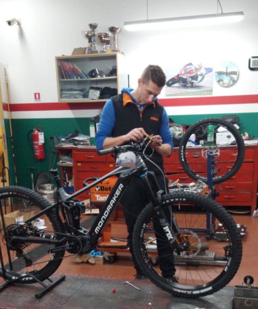 Luc colleoni e bike al lavoro